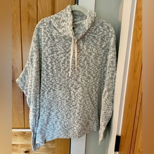 EUC Lou & Grey cowl neck cotton poncho with pockets